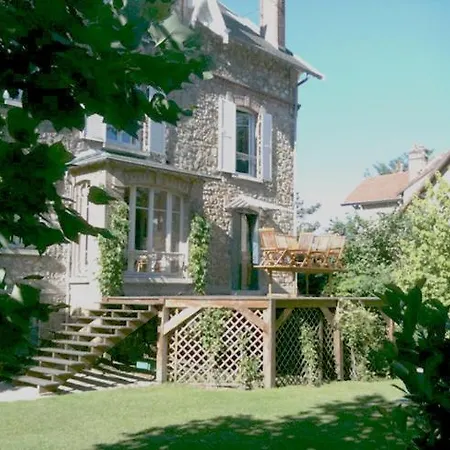 Les De Louis