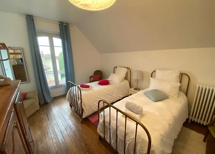 Les De Louis B&B
